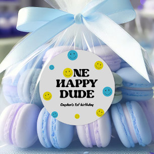 Een gelukkige Glimlachende Gezicht Verjaardagsfees Ronde Sticker