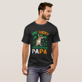 Een gelukkige hond Papa Red Chihuahua vader St Pat T-shirt (Voorkant volledig)