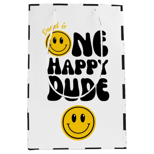 Een gelukkige kerel Gelukkig Gezicht Eerste Verjaa Medium Cadeauzakje (Voorkant)