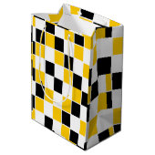 Een gelukkige kerel gepersonaliseerde verjaardag medium cadeauzakje (Achterkant Gekanteld)