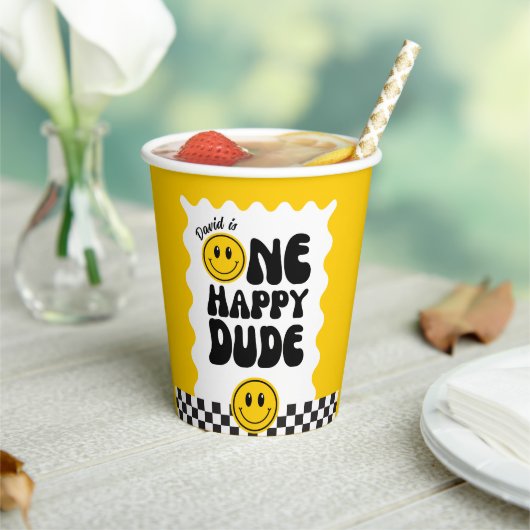 Een gelukkige kerel Happy Face Wavy 1e Verjaardag Papieren Bekers (Insitu)
