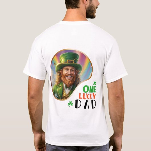 Een gelukkige vader - Leprechaun Legends T-shirt (Achterkant)