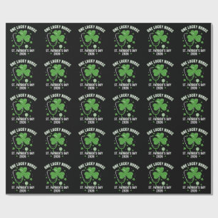 Eén Geluksverpleegster St. Patrick's Day 2026 Groe Cadeaupapier