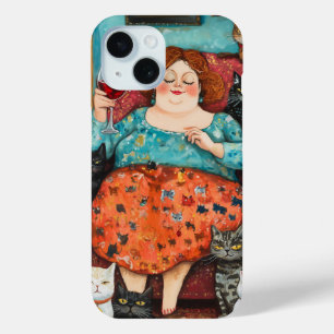 Een gezellige avond met kinderloze kattendame iPhone 15 case