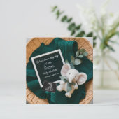 Een gezellige Neutral basket zwangerschapsaankondi Kaart (Staand voorkant)