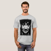 Een gezicht in het donker t-shirt (Voorkant volledig)