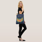 Een glimlach in de bloemen tote bag (Op model)