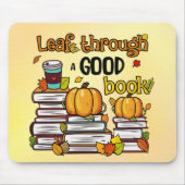 Een goed boek door de sluier muismat (Voorkant)