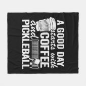 Een goede dag begint met koffie en pickleball fleece deken (Voorkant (Horizontaal))