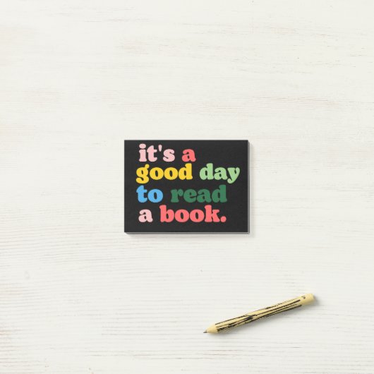 Een goede dag om een boek te lezen post-it® notes (Op bureau)