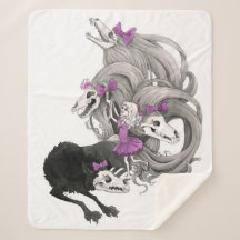 Een gotisch meisje en haar donkere huiden: GLAM