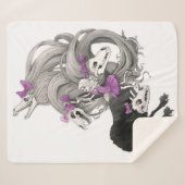 Een gotisch meisje en haar donkere huiden: GLAM Sherpa Deken (Voorkant (horizontaal))