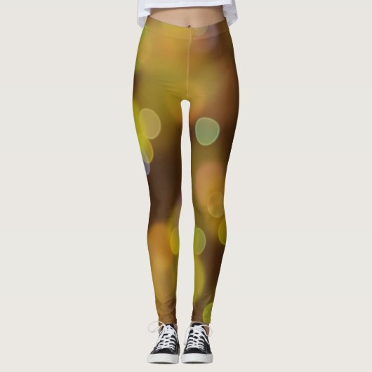 Een gouden kerstpatroon op Fawn Brown Leggings (Voorkant)