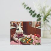 Een grappig konijn bestelt salade bij een diner AI Briefkaart (Staand voorkant)