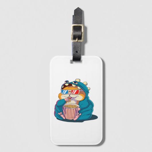 Een grappige hamster met een bril eet popcorn bagagelabel (Voorkant (verticaal))