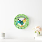 Een grappige illustratie van de cartoon van de kra ronde klok (Huis)