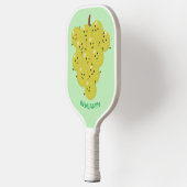 Een grappige illustratie van de cartoon van druive pickleball paddle (Links)