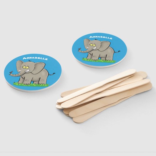 Een grappige olifant met vogel op de cartoon van d handwaaier (Niet-gemonteerd)