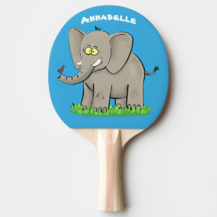 Een grappige olifant met vogel op de cartoon van d tafeltennisbatje