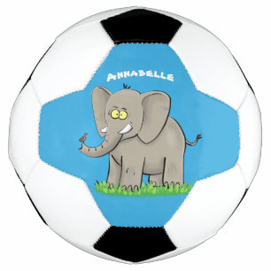 Een grappige olifant met vogel op de cartoon van d voetbal