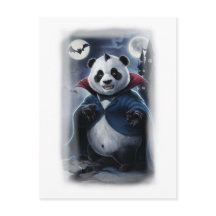 Een grappige panda Dracula op een witte
