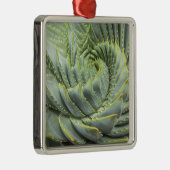 Een groen en wit succes metalen ornament (Rechts)