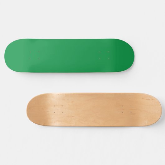 Een groene achtergrond met een witte rand persoonlijk skateboard (Horizontaal)