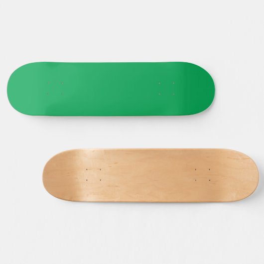 Een groene achtergrond met een witte rand persoonlijk skateboard (Horizontaal)