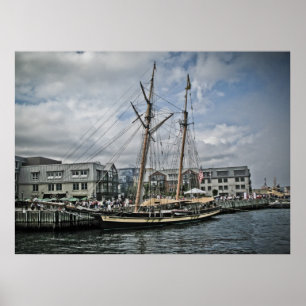Een groot schip in de haven van Halifax fine art p Poster
