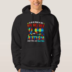 Een groot stuk van mijn hart heeft autisme en geef hoodie