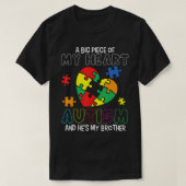 Een groot stuk van mijn hart heeft autisme. Hij is T-shirt (Design voorkant)