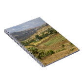 Een groot uitzicht op een grote rotsberg notitieboek (Rechterzijde)