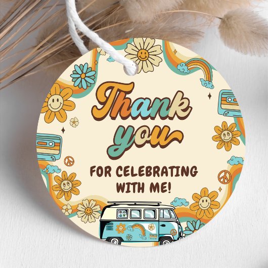 Een groovy babe retro regenboog 1e verjaardag bedankjes labels