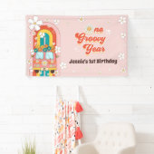 Een Groovy Jaar Retro Regenboog 1e Verjaardag Spandoek (Insitu)