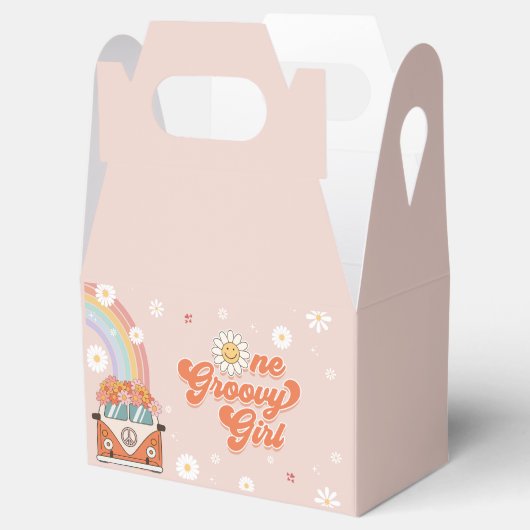 Een Groovy Meisje Retro Regenboog 1e Verjaardag Bedankdoosjes (Geopend)