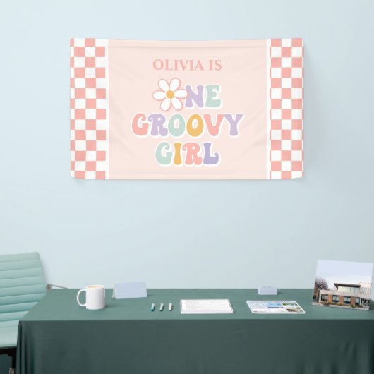 Een Groovy meisje roze Daisy Checker Spandoek (Beurs)