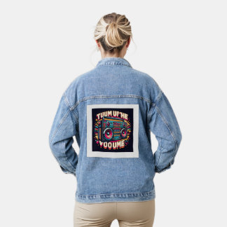 Een grote boombox-afbeelding met "Turn Up the Volu Denim Jacket