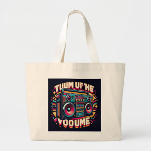 Een grote boombox-afbeelding met "Turn Up the Volu Tote Bag