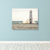 Een grote golf kruipt in het Frankfort-licht Canvas Afdruk (Insitu (Houten vloer))