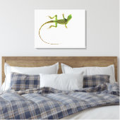 Een hagedis op zuiver witte grond canvas afdruk (Insitu (Slaapkamer))