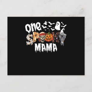 Een Halloween griezelige mama luipaard groovy heks Feestdagenkaart