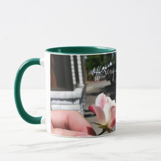 Een hand omhoog is geen hand-uit Mok (Links)