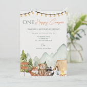 Eén Happy Camper 1st Birthday Party uitgenodigd Kaart (Staand voorkant)
