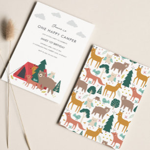Eén Happy Camper Birthday-uitnodiging Kaart