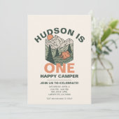 Een Happy Camper Eerste Verjaardagsfeestuitnodigin Kaart (Staand voorkant)