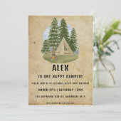 Eén Happy Camper First Birthday Party-uitnodiging Kaart (Staand voorkant)