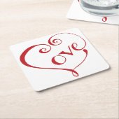 Een hart van de liefde in het rood kartonnen onderzetters (Schuin)