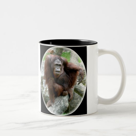 Een heel handige Orangutan Tweekleurige Koffiemok (Rechts)