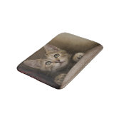 Een heel zoete tablet Kitten Badmat (Gekanteld)