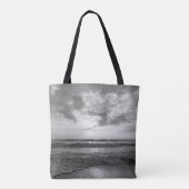Een heerlijke 'beach morning Grayscale'-Canvas tas (Achterkant)